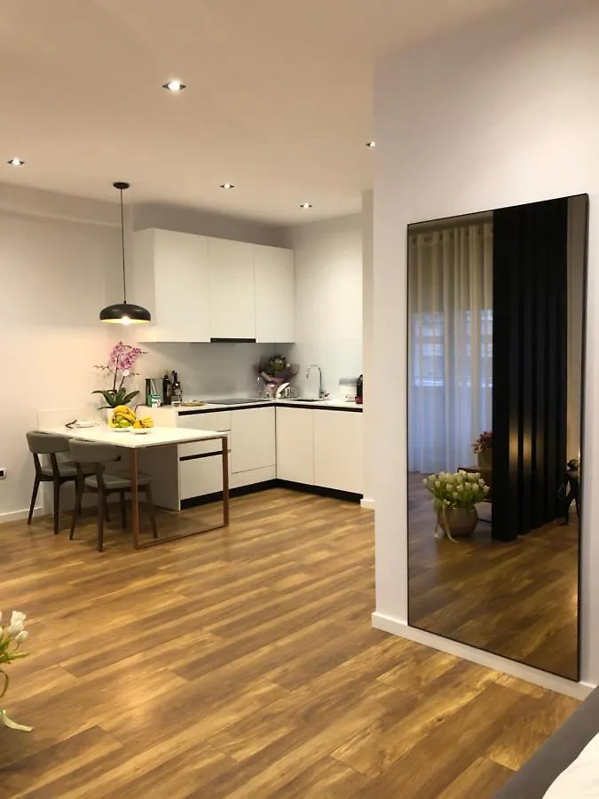 Skanderbeg Square Center Apartments Tirana