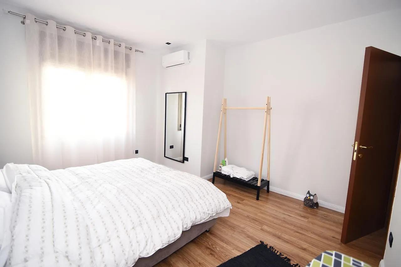 Skanderbeg Square Center Apartments Tirana 0*,