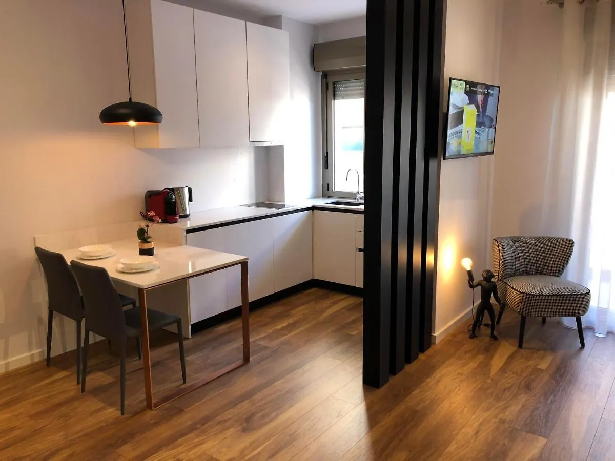 Skanderbeg Square Center Apartments Tirana 0*,  Albania